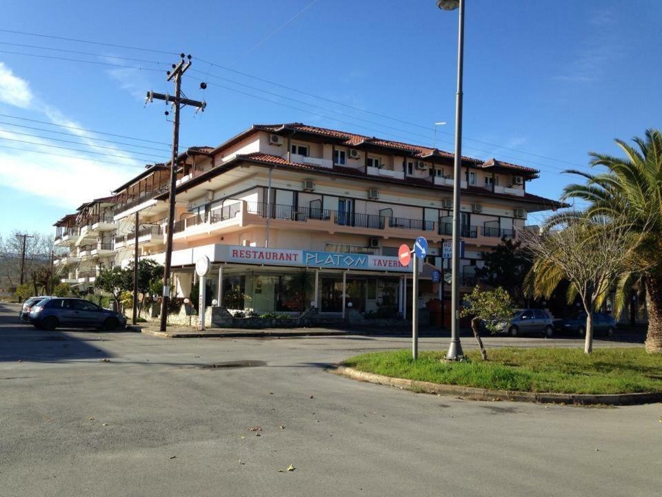 Platon Hotel Néoi Póroi Luaran gambar